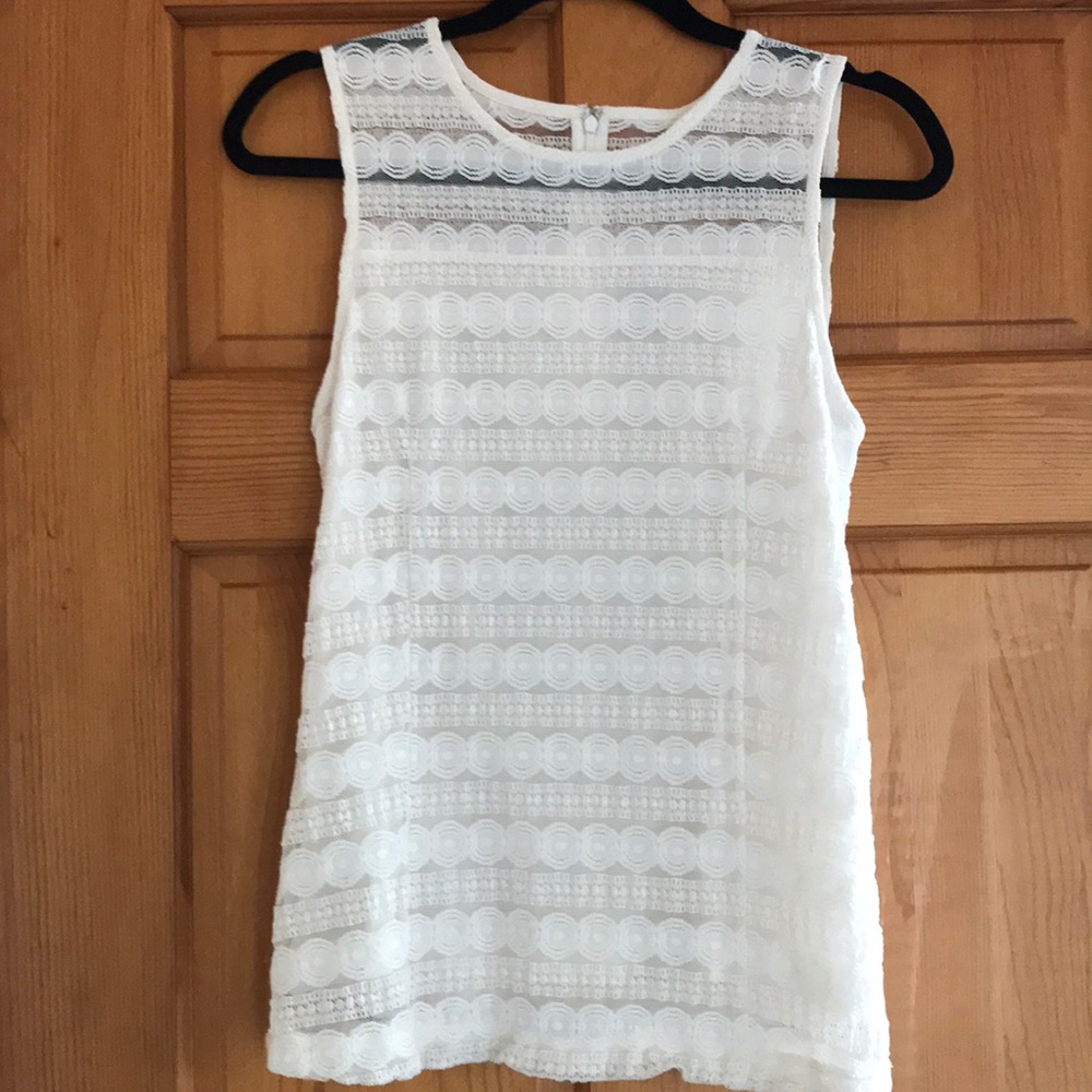 Ann Taylor stretch lace sleeveless ivory top